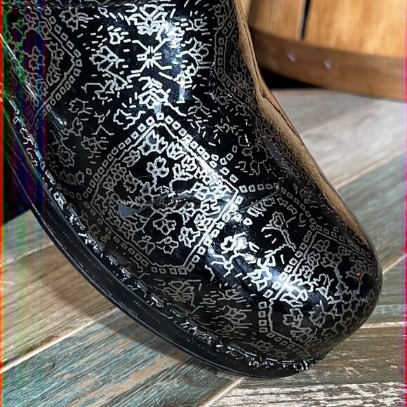 Dansko XP Black Silver Patent Slip-Resistant Professional Clogs Womens 11 EU 41 - Picture 12 of 12